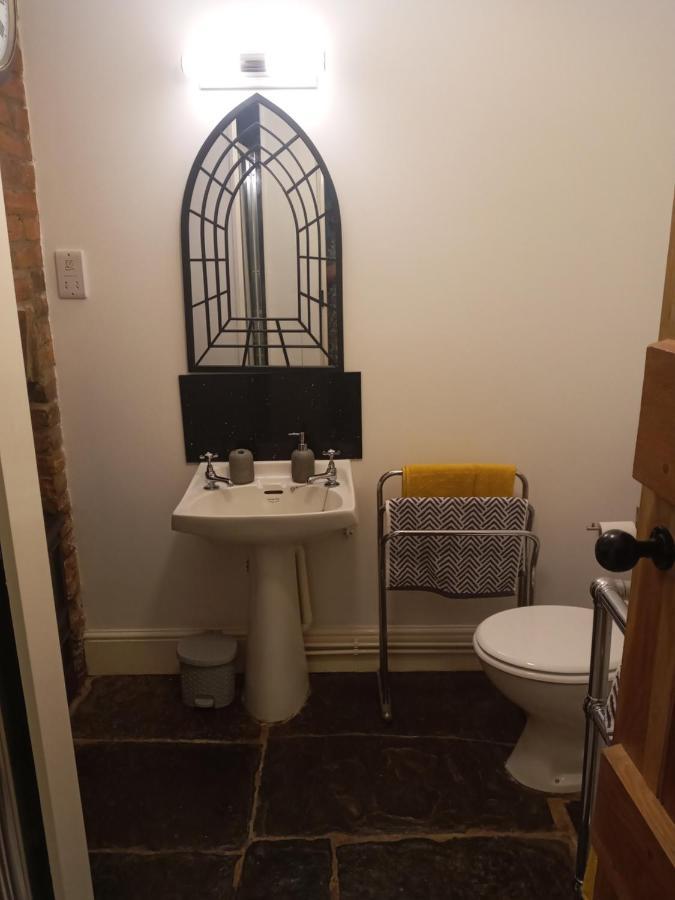 Delighful Self Catering In The Heart Of Glastonbury Bagian luar foto